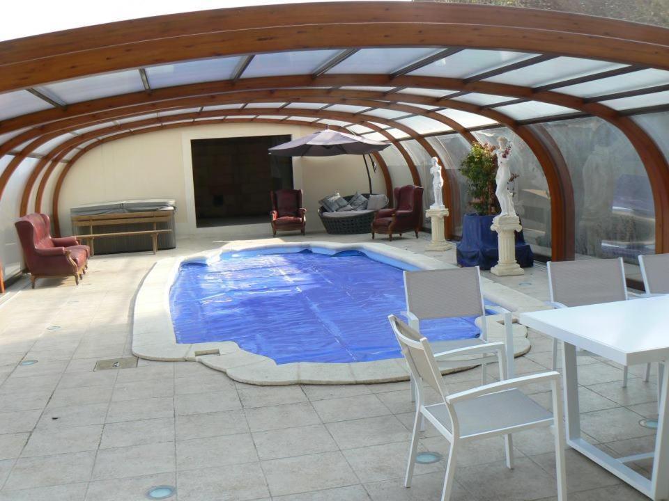 Le Manoir Des Chapelles Bed & Breakfast Venoy Dış mekan fotoğraf