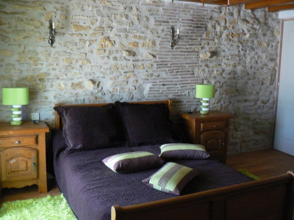 Le Manoir Des Chapelles Bed & Breakfast Venoy Oda fotoğraf